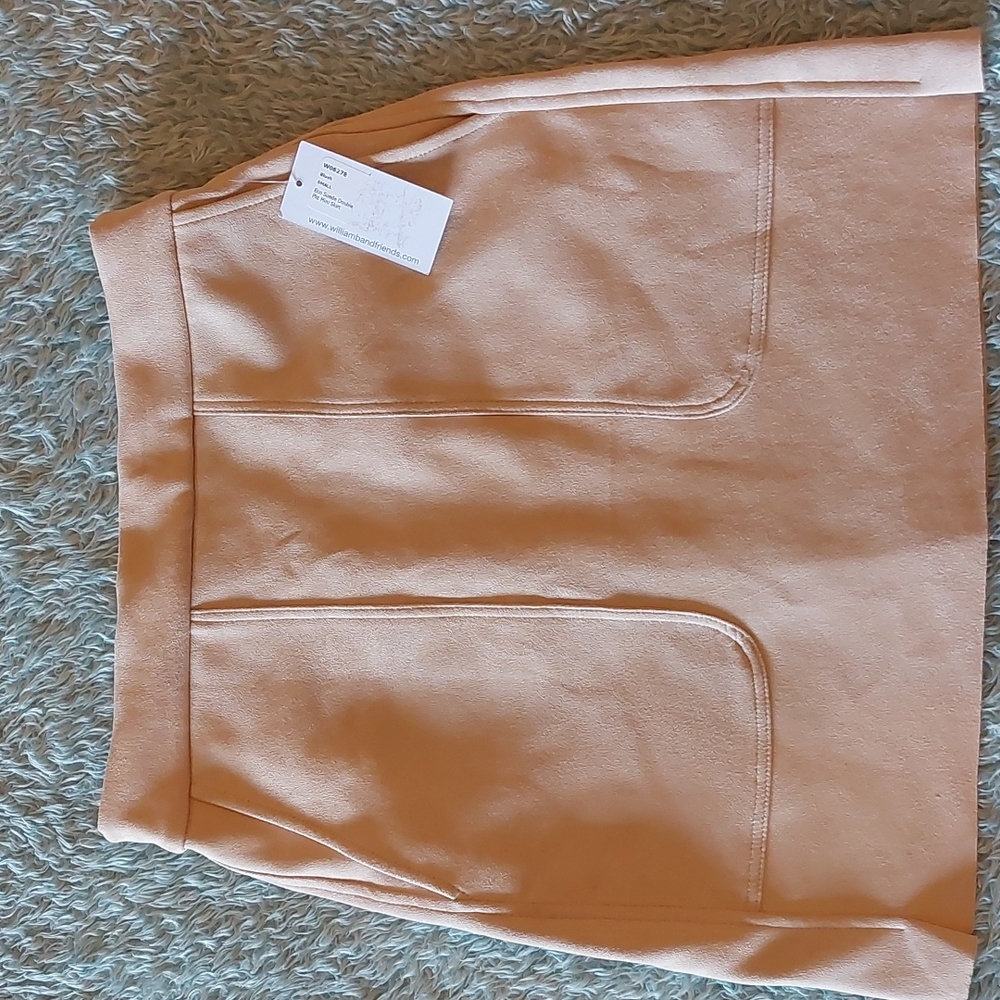 William B faux suede beige mini skirt sz S NWT